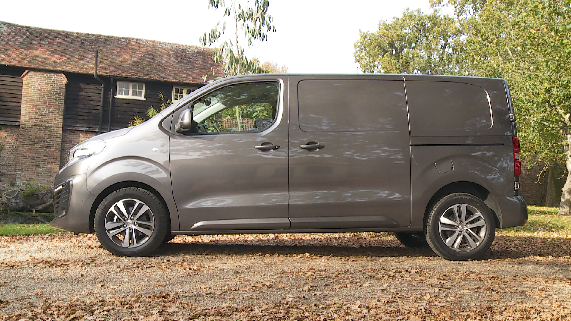 PEUGEOT EXPERT STANDARD DIESEL Electric Lease